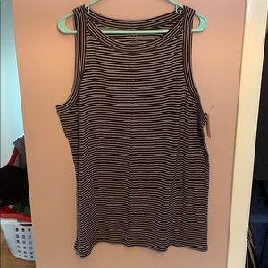 LOFT plus outfit making tank top
